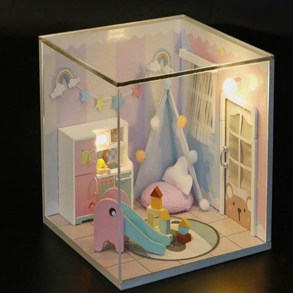 Mini dollhouse